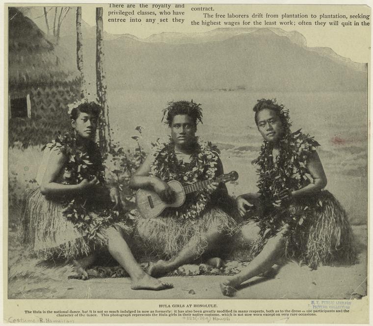 Hula girls at Honolulu.